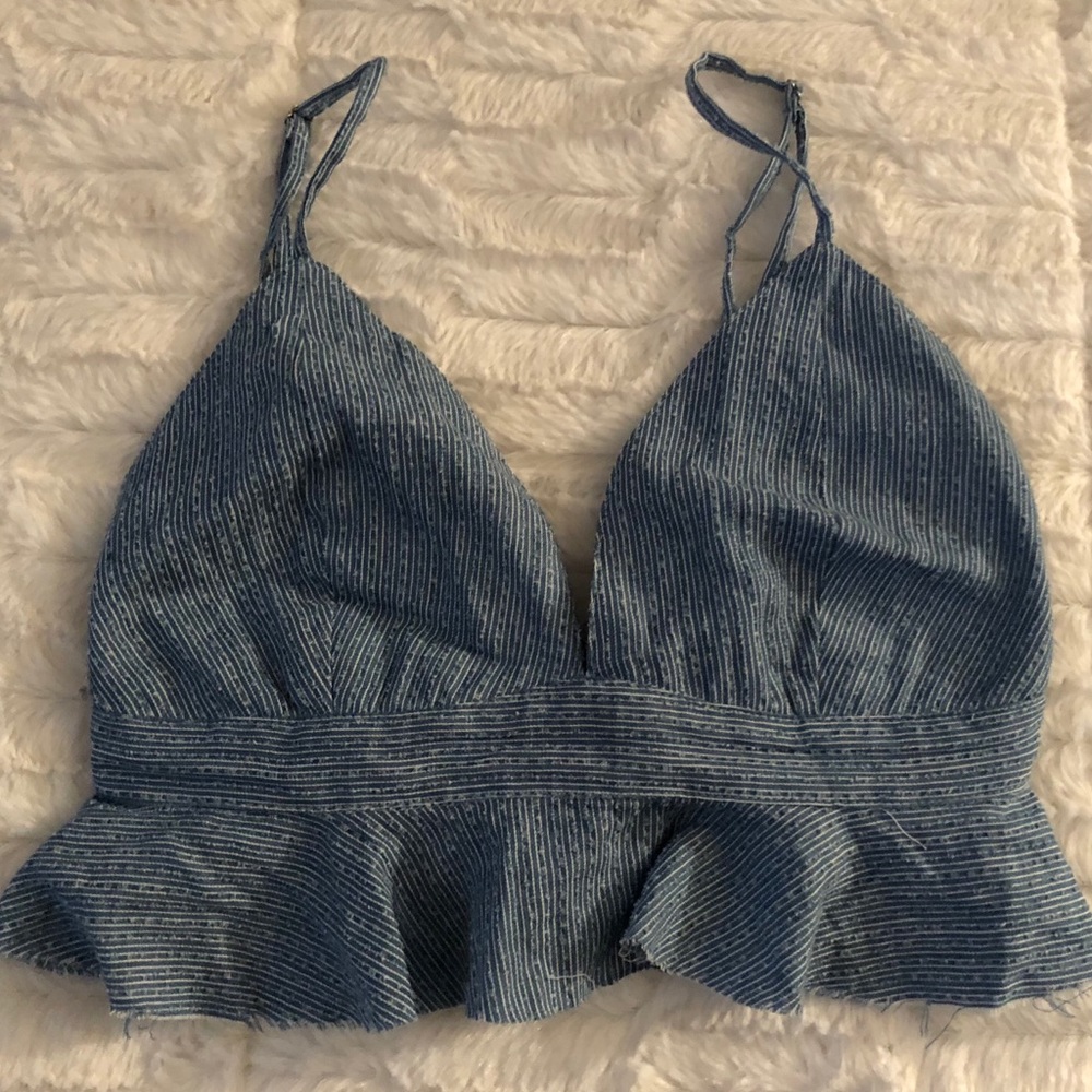 Cute crop top!